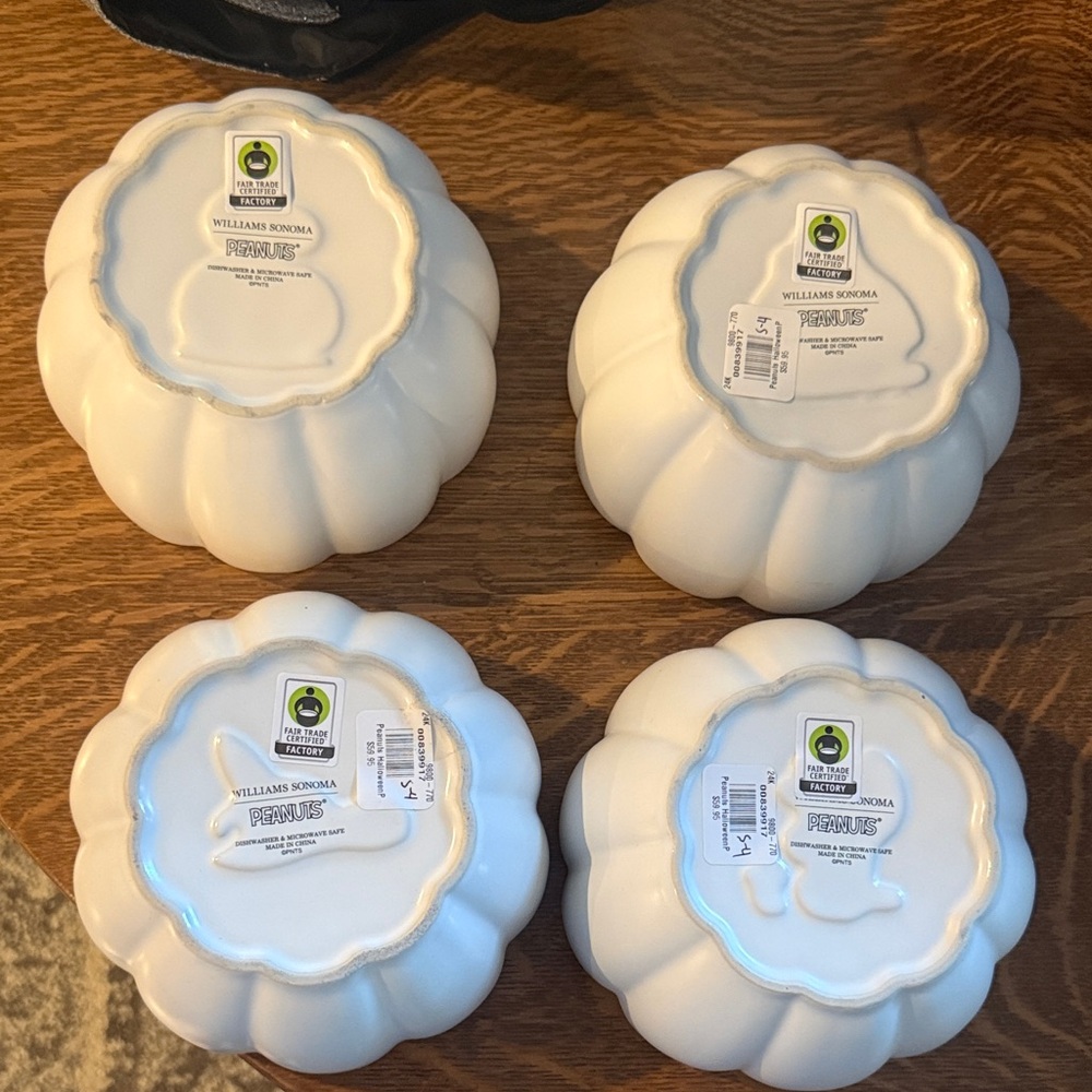 Rare Peanuts White & Orange Halloween Snack Bowls - Set of 4 - Picture 6 of 11
